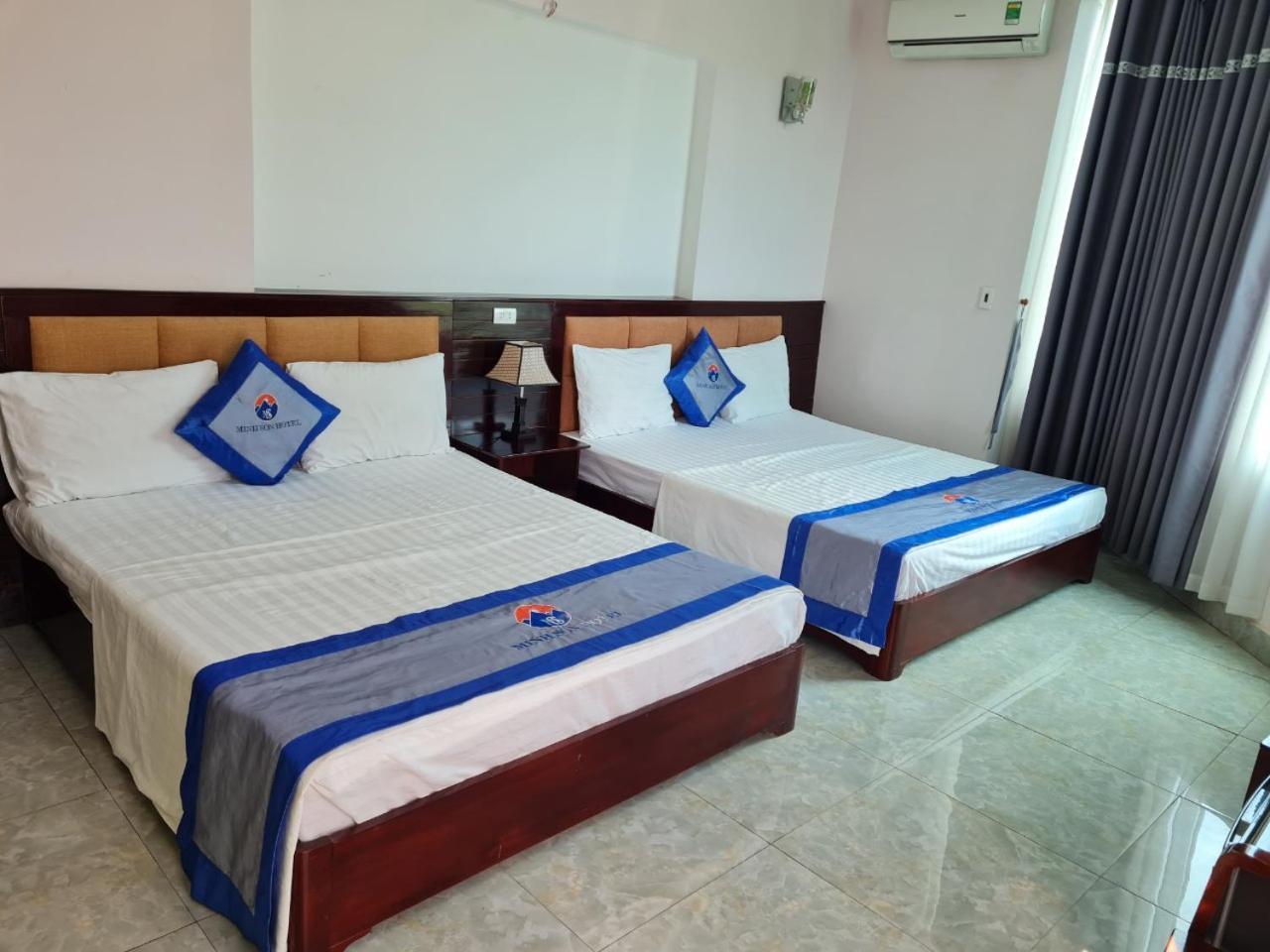 Minh Son Hotel Ta Lan Than エクステリア 写真