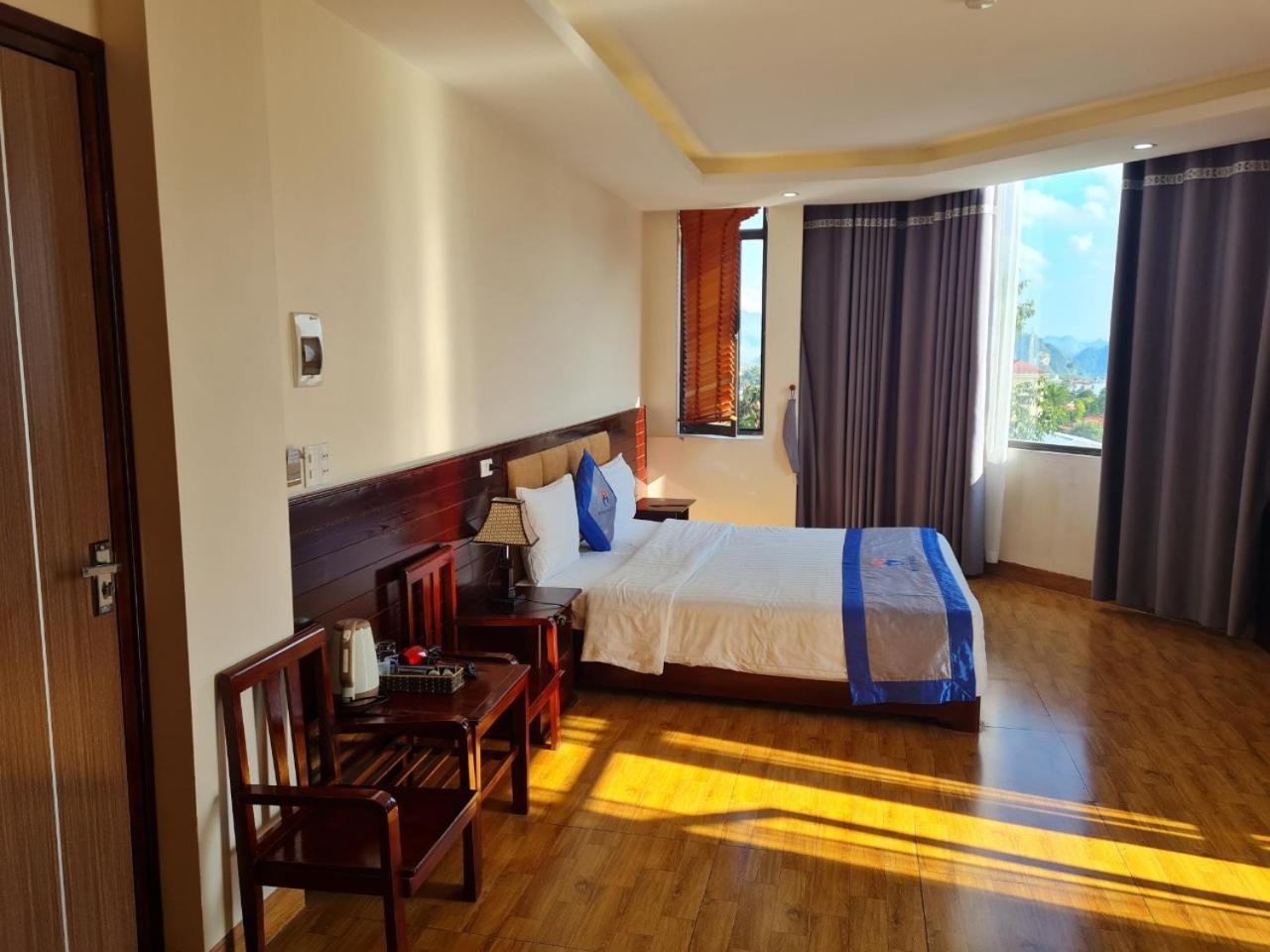 Minh Son Hotel Ta Lan Than エクステリア 写真