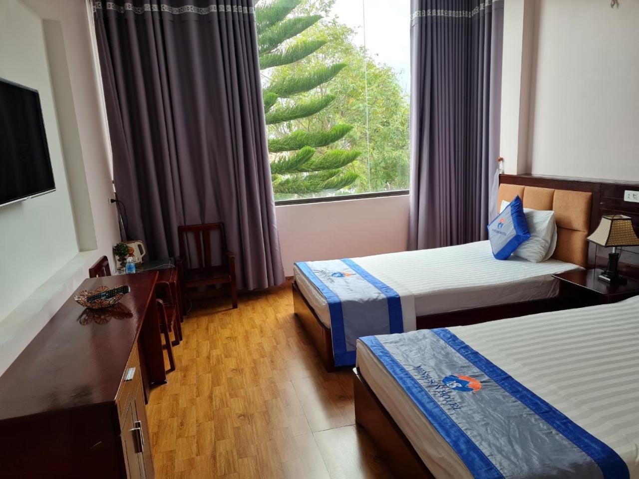 Minh Son Hotel Ta Lan Than エクステリア 写真