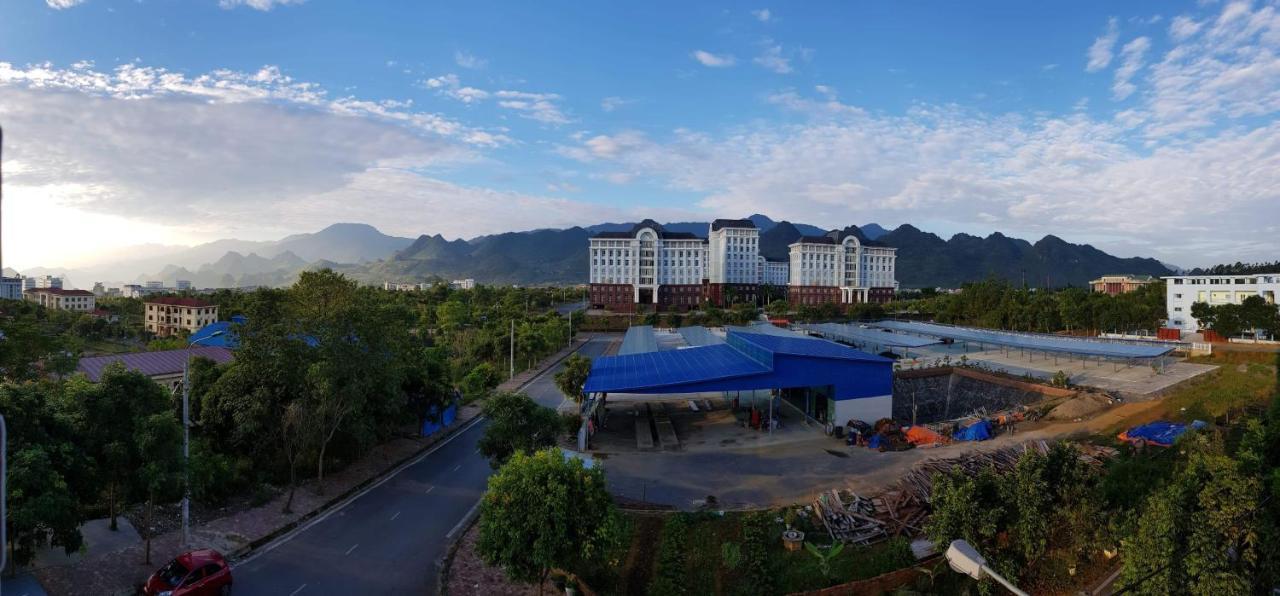 Minh Son Hotel Ta Lan Than エクステリア 写真