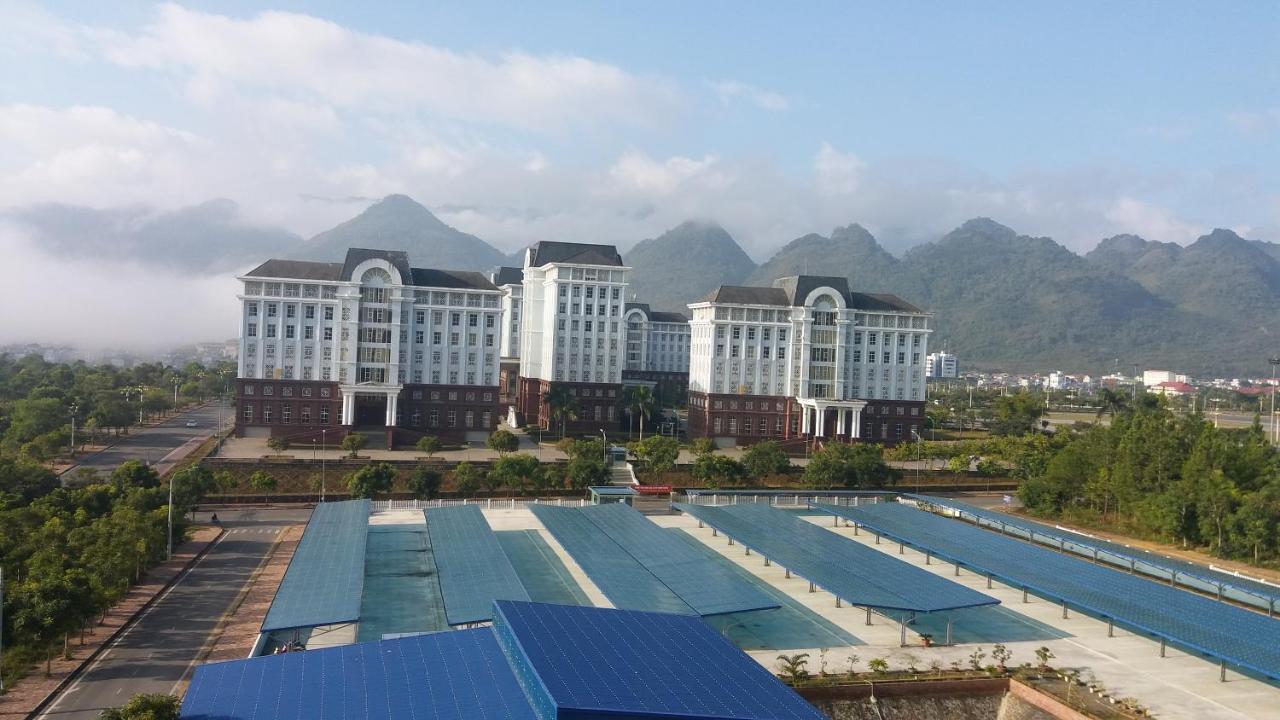 Minh Son Hotel Ta Lan Than エクステリア 写真