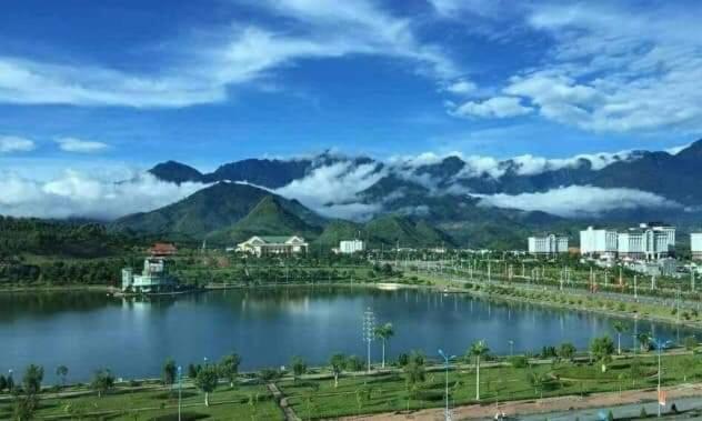 Minh Son Hotel Ta Lan Than エクステリア 写真